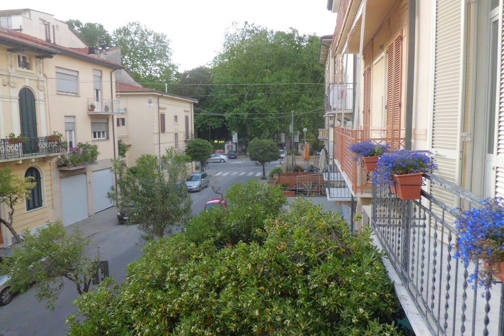 Hotel Villa Morgana Viareggio Exterior foto